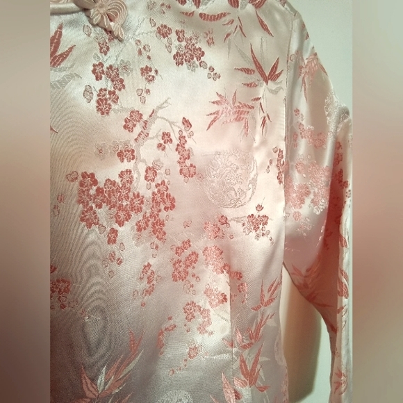 Asian Style Long Sleeve Satin Top - Picture 13 of 16